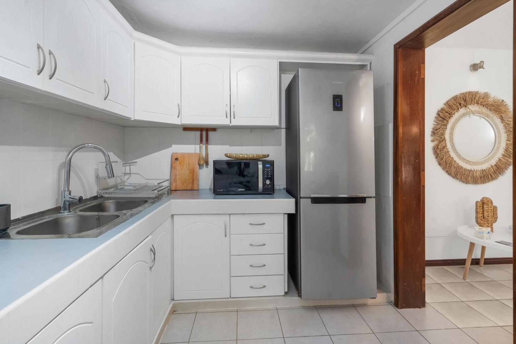 Lakaz Del Sol - Modern And Elegant Apartments With Luxurious Garden, Pool And Barbecue Area - Tourism Permit Certified Tamarin Extérieur photo