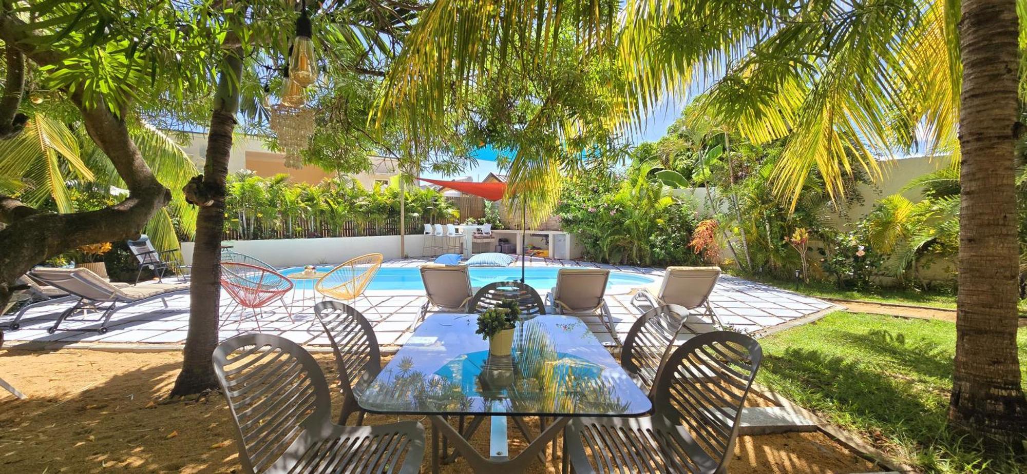 Lakaz Del Sol - Modern And Elegant Apartments With Luxurious Garden, Pool And Barbecue Area - Tourism Permit Certified Tamarin Extérieur photo
