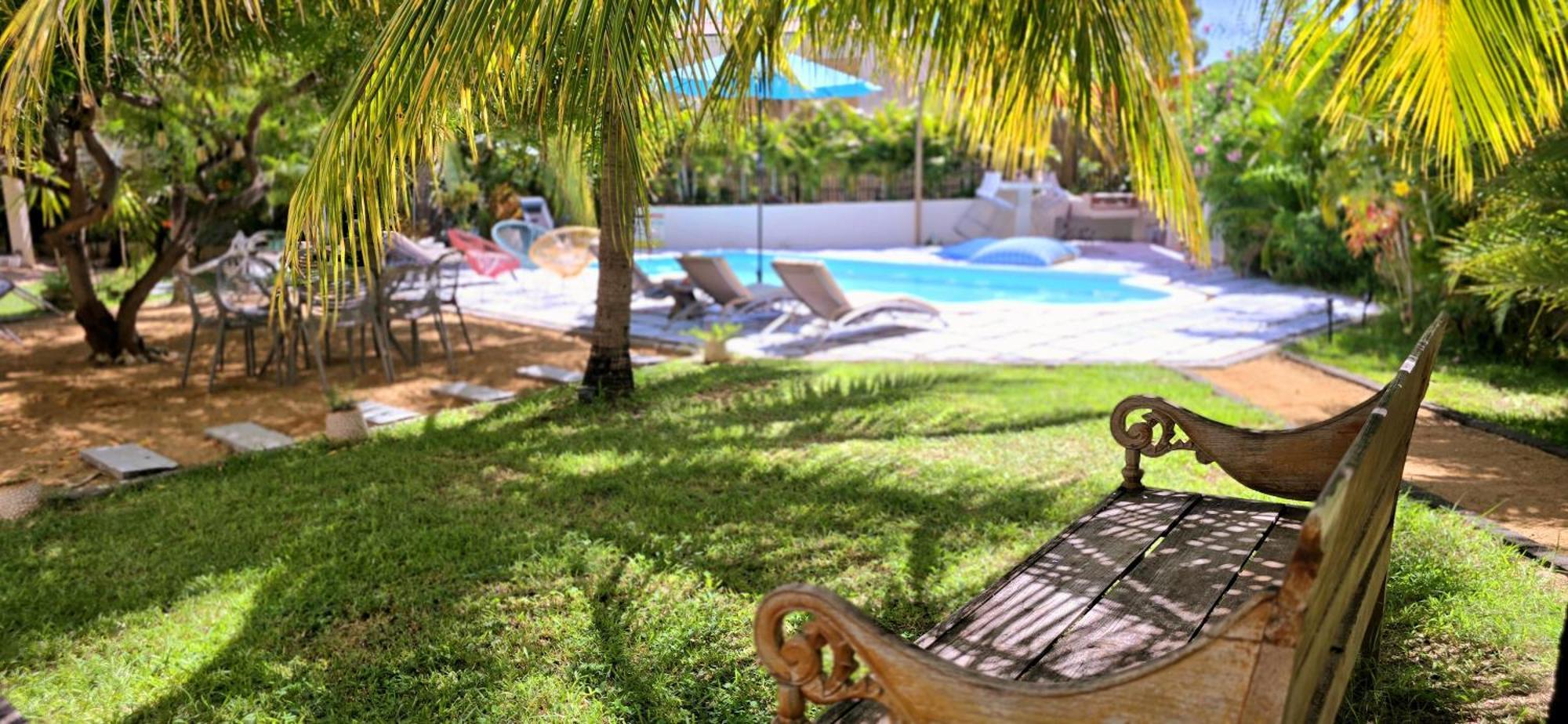 Lakaz Del Sol - Modern And Elegant Apartments With Luxurious Garden, Pool And Barbecue Area - Tourism Permit Certified Tamarin Extérieur photo